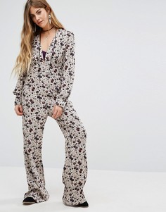 Free People Some Like It Flared Fitted Jumpsuit - Красный