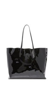 Объемная кожаная сумка с короткими ручками Versace