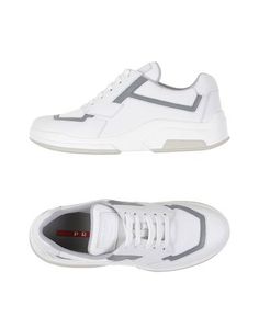 Низкие кеды и кроссовки Prada Sport