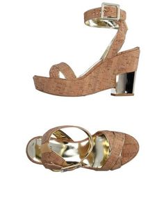 Сандалии Stuart Weitzman