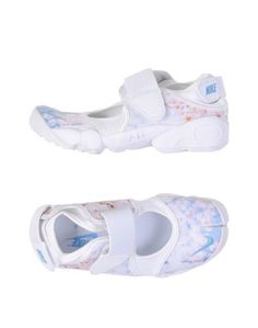 Низкие кеды и кроссовки Nike