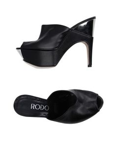 Сандалии Rodo