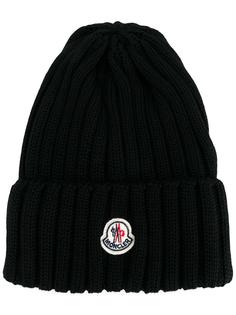 шапка в рубчик Moncler