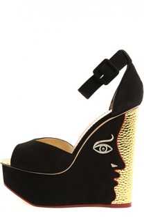 Замшевые босоножки Two-faced на танкетке Charlotte Olympia