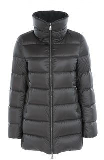 Стеганый удлиненный пуховик с высоким воротником Moncler