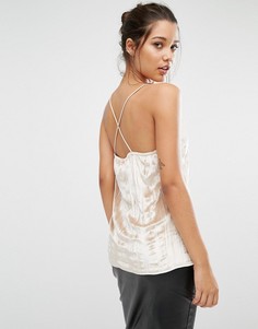 Плиссированный топ на тонких бретельках Missguided - Бежевый