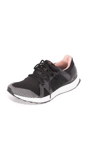 Кроссовки Ultra Boost Adidas by Stella Mc Cartney