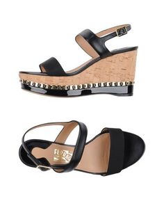 Сандалии Salvatore Ferragamo