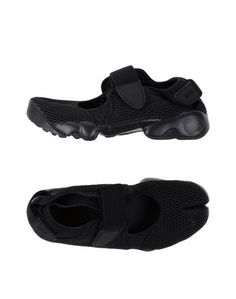 Низкие кеды и кроссовки Nike