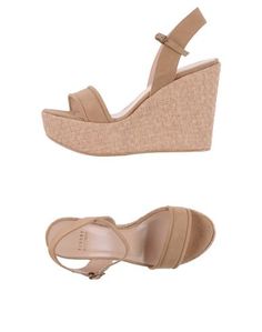 Сандалии Stuart Weitzman