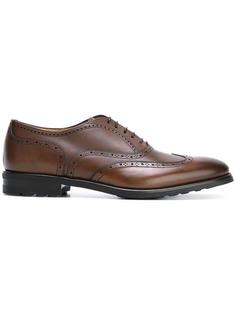 classic brogues Fabi