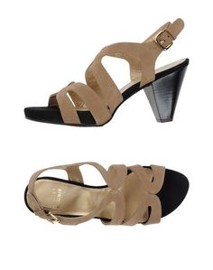 Сандалии Stuart Weitzman