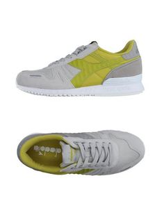 Низкие кеды и кроссовки Diadora