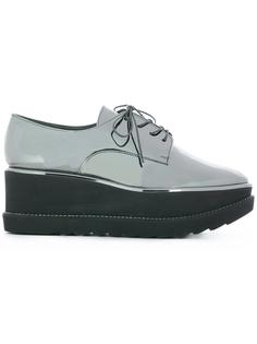 туфли 'Kent' Stuart Weitzman