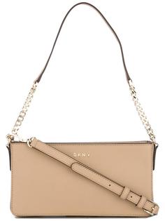 маленькая сумка через плечо с логотипом DKNY