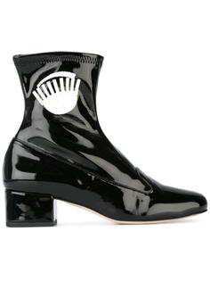 'Flirting' boots Chiara Ferragni