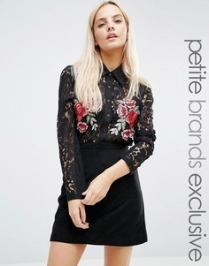 Кружевная блузка с цветочной аппликацией Fashion Union Petite - Черный
