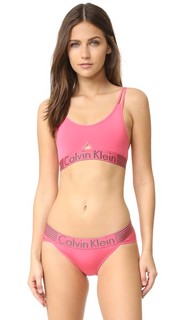 Миниатюрный бюстгальтер без косточек Iron Strength Calvin Klein Underwear