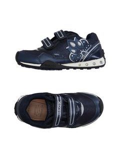 Низкие кеды и кроссовки Geox