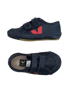 Низкие кеды и кроссовки Veja