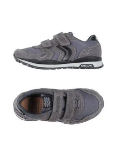 Низкие кеды и кроссовки Geox