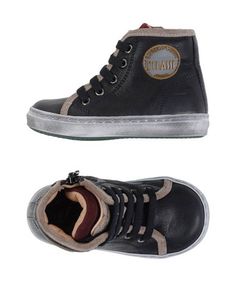 Низкие кеды и кроссовки Alviero Martini 1A Classe