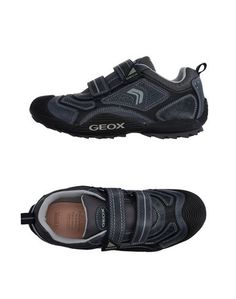Низкие кеды и кроссовки Geox