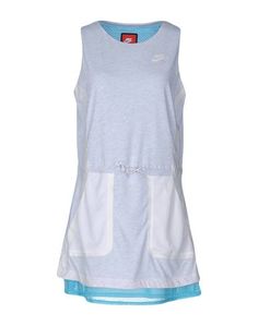 Короткое платье Nike
