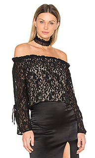 Lace off the shoulder top - J.O.A.