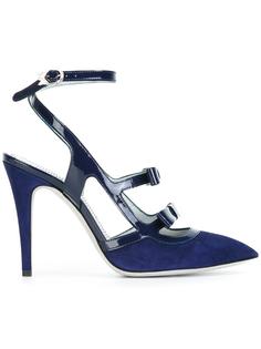 'Emi' pumps Rayne