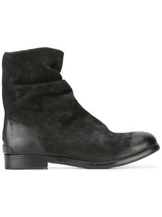 'Manonmat' boots The Last Conspiracy