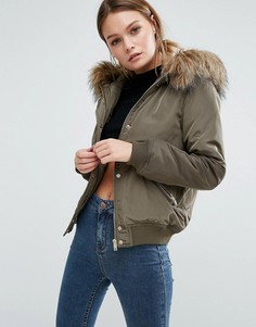 Дутая куртка‑пилот с искусственным мехом на капюшоне New Look - Зеленый