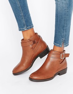Ботильоны на плоской подошве с пряжками New Look - Рыжий