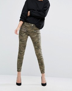 Камуфляжные джинсы скинни с молниями New Look - Зеленый