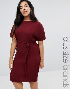 Плиссированное платье миди с поясом New Look Plus - Красный
