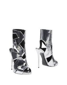 Полусапоги и высокие ботинки Giuseppe Zanotti Design