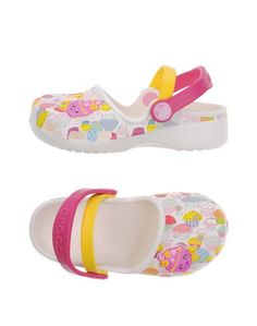 Сандалии Crocs