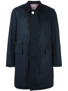 плащ на пуговицах Thom Browne