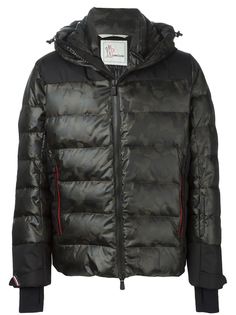 дутая куртка с камуфляжным принтом  Moncler Grenoble