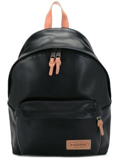 рюкзак с передним карманом на молнии Eastpak