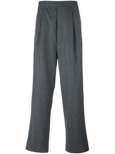 брюки со складками Thom Browne