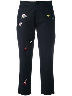 укороченные брюки с аппликациями  Mira Mikati