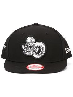 кепка '9FIFTY' с нашивкой-черепом KTZ