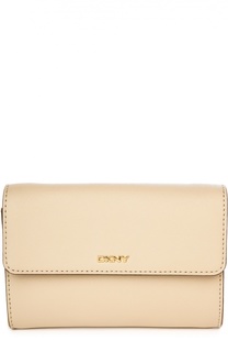 Кожаная сумка с клапаном на цепочке DKNY