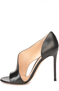 Кожаные босоножки на шпильке Gianvito Rossi