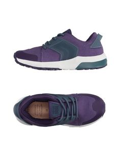 Низкие кеды и кроссовки Geox