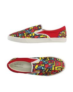 Низкие кеды и кроссовки Bucketfeet