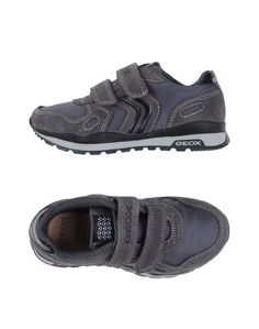 Низкие кеды и кроссовки Geox