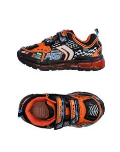 Низкие кеды и кроссовки Geox