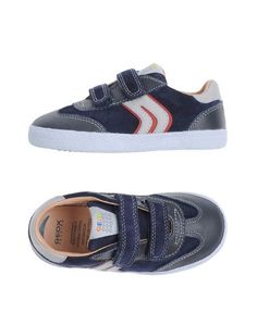 Низкие кеды и кроссовки Geox